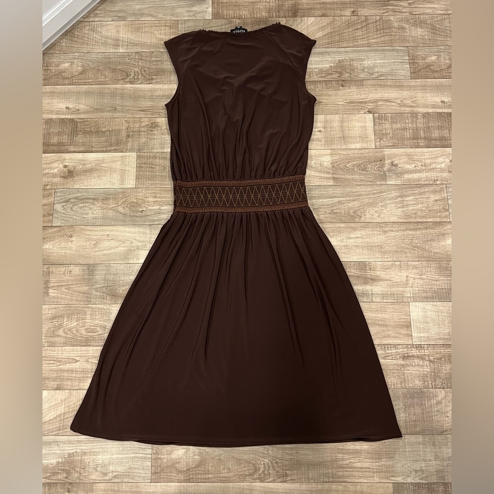 Adrianna Papell Drop Waist Sleeveless Smocked Chocolate Brown Midi Dress Size 10 - Picture 8 of 10